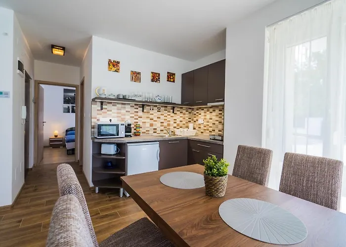 Διαμέρισμα Gemini I., Iii. Σίοφοκ