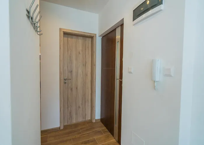 Διαμέρισμα Gemini I., Iii.